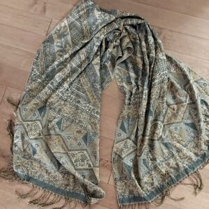 Beautiful Brown and Gold Tapestry Scarf